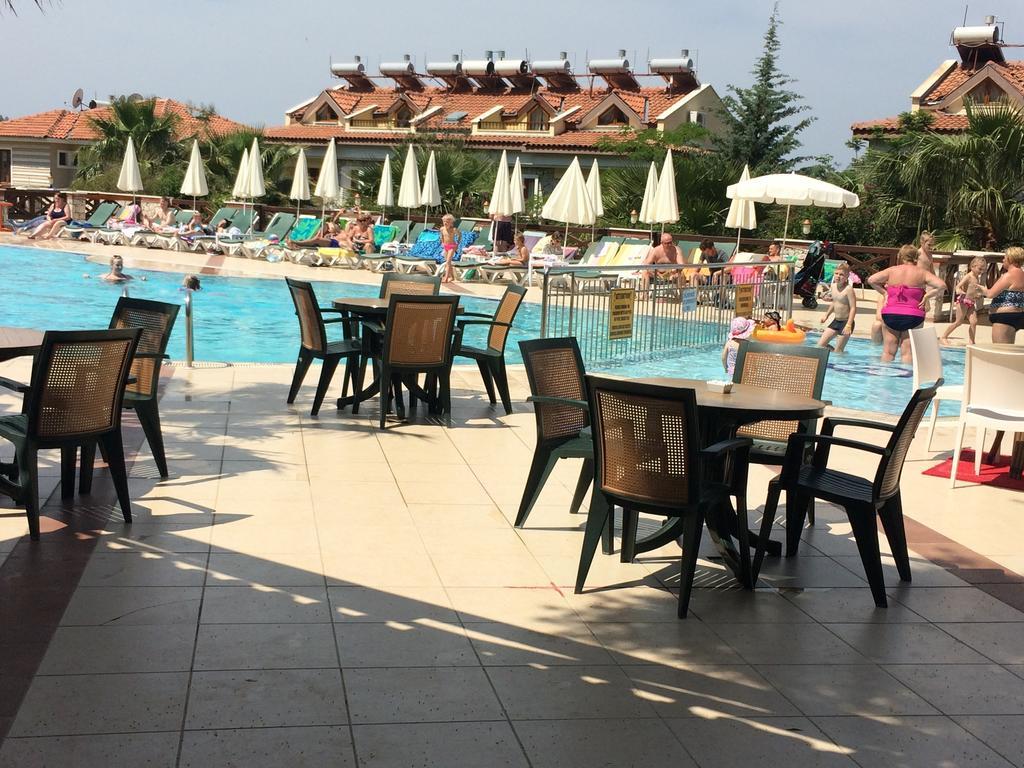 Perdikia Hill Hotel And Villas โอลลุนเดนิซ ภายนอก รูปภาพ