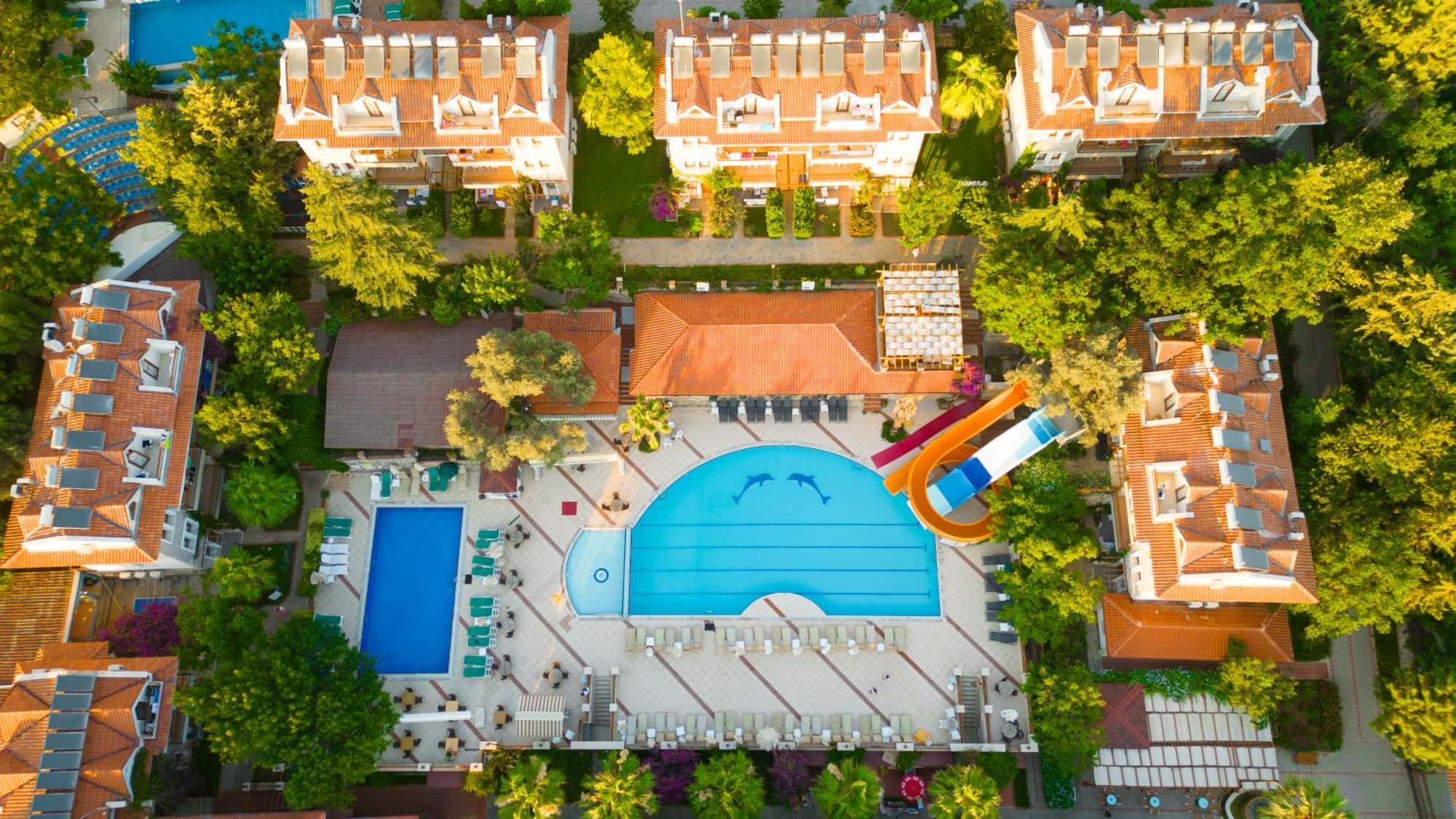 Perdikia Hill Hotel And Villas โอลลุนเดนิซ ภายนอก รูปภาพ
